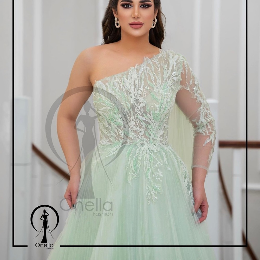 Light green long dress